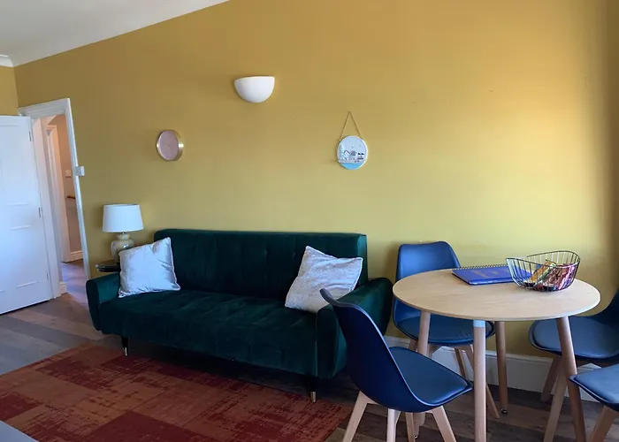 Beach View Apartment - Top Floor Sea View Ramsgate
